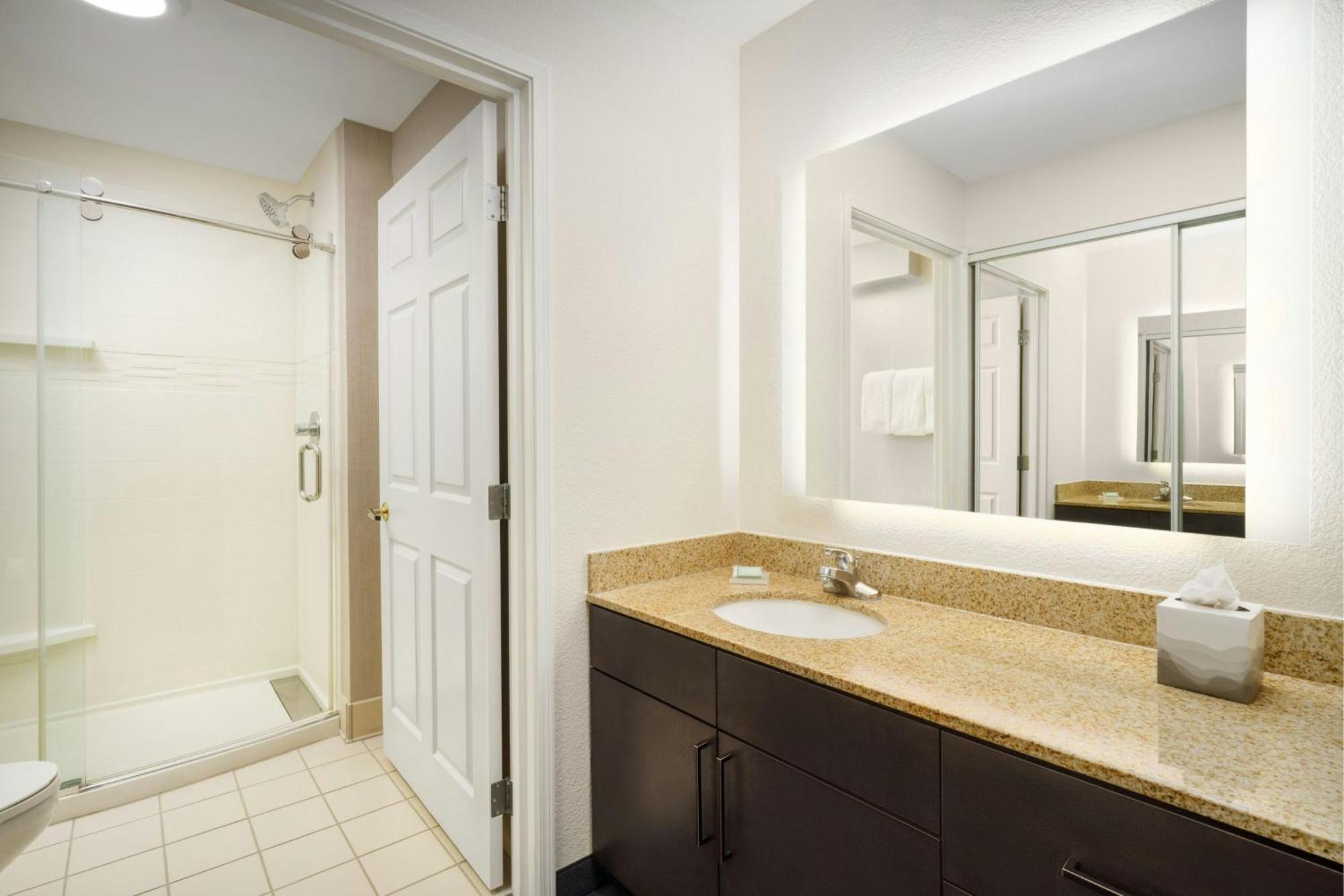 Residence Inn By Marriott Las Vegas Stadium Area Eksteriør bilde